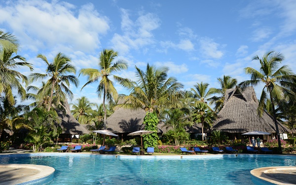 Breezes Beach Club Spa Rove Ventures Breezes Beach Club Spa Rove Ventures